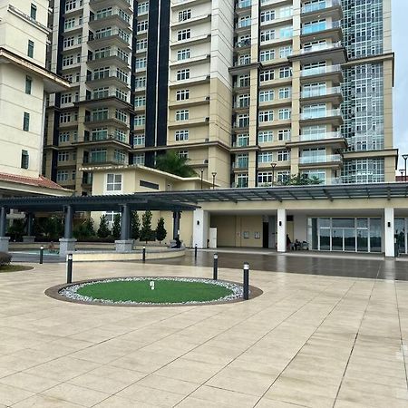A.R Homestay Riverine Condominium Kuching Eksteriør billede